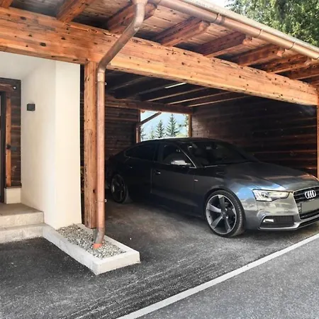 Holiday home Nationalpark Chalet Zopetspitze