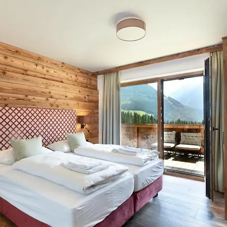Holiday home Nationalpark Chalet Zopetspitze Neukirchen am Grossvenediger