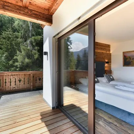 Holiday home Nationalpark Chalet Zopetspitze Neukirchen am Grossvenediger
